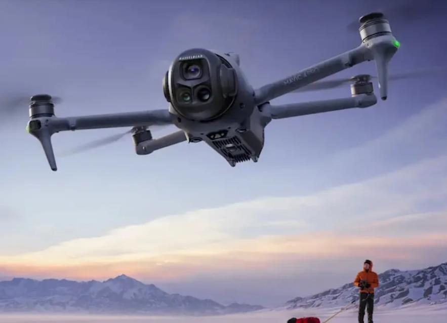 大疆發(fā)布Mavic 4 Pro無(wú)人機(jī) 1億像素哈蘇鏡頭+全向避障 夜拍能力突破極限